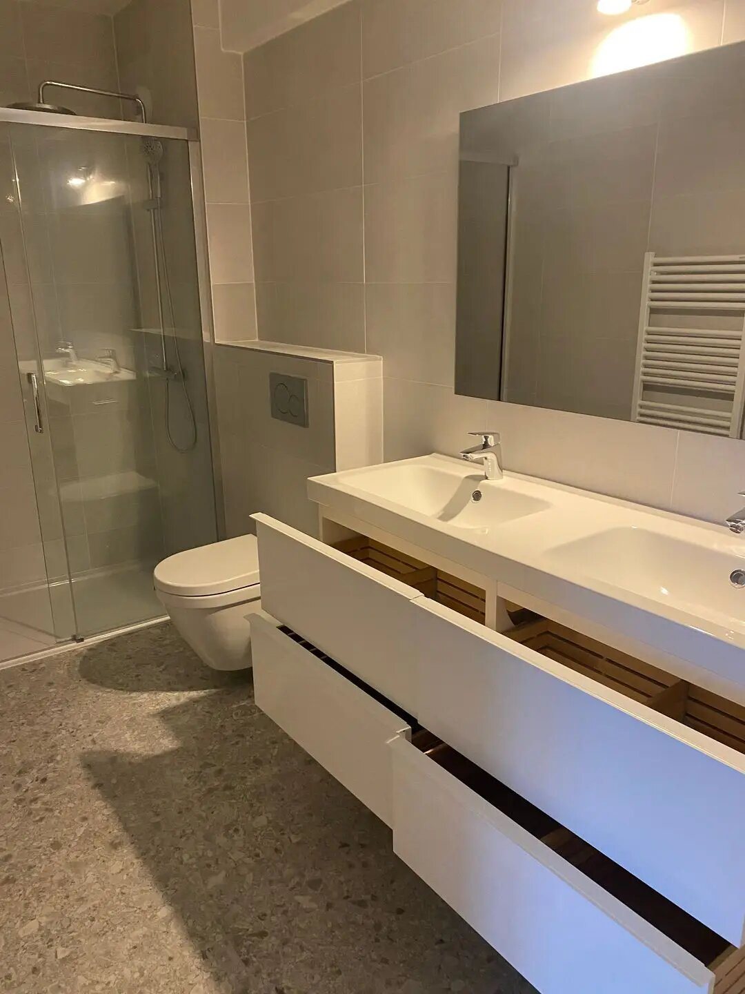 Appartement à louer, 70m², Suresnes