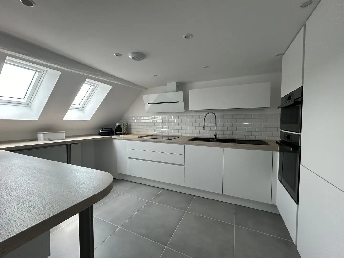 Appartement à louer, 80m², Schoeneck