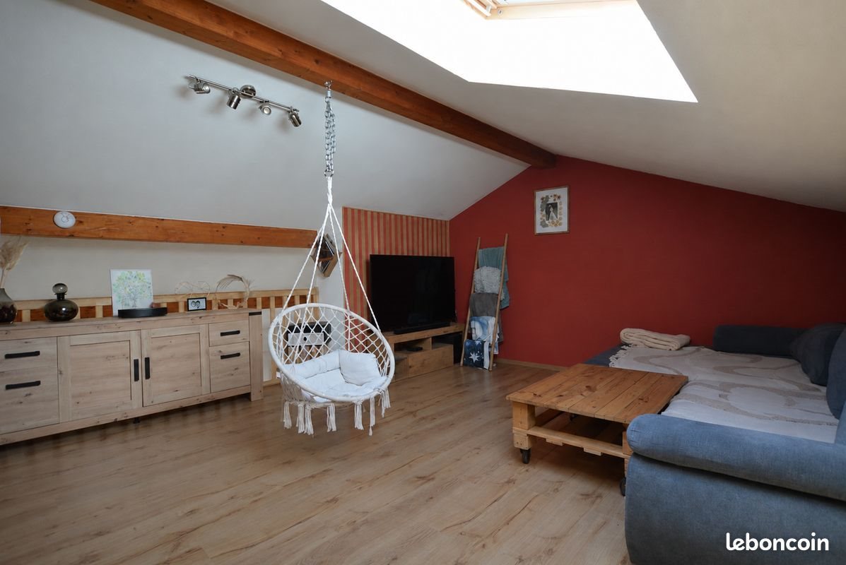 Appartement à vendre, 91m², Vougy