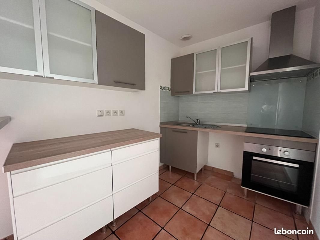 Appartement à louer, 47m², Baixas