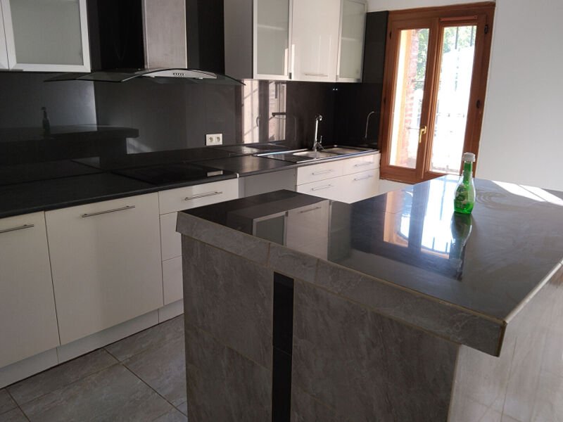 Appartement à louer, 95m², Arles-sur-Tech