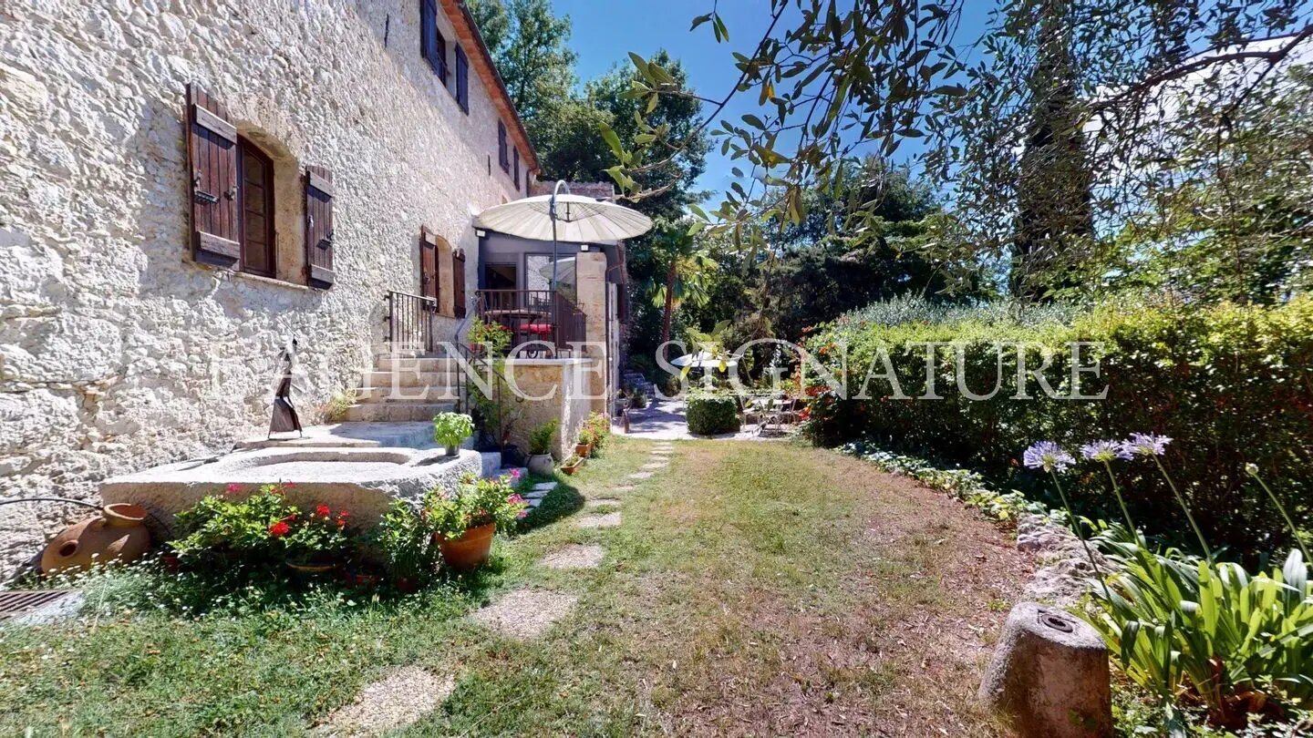 Maison à vendre, 253m², Gattières