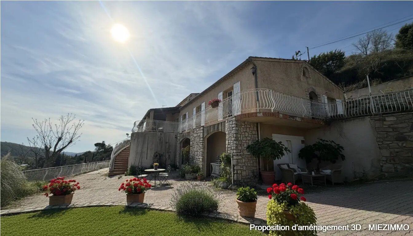 Maison à vendre, 267m², Riez