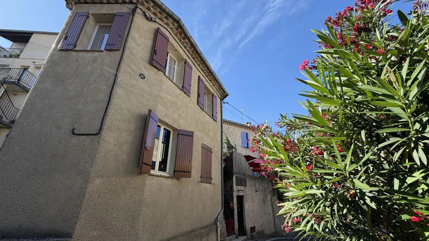 Maison à vendre, 61m², Gréoux-les-Bains