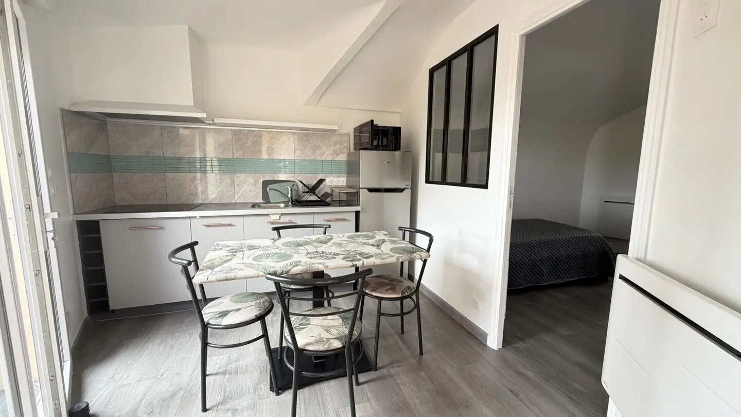 Appartement à louer, 25m², Les Clayes-sous-Bois