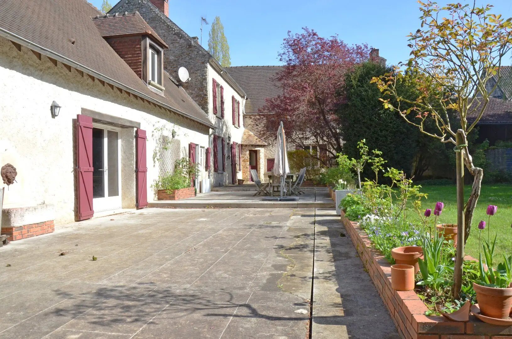 Maison à vendre, 330m², Saint-Forget