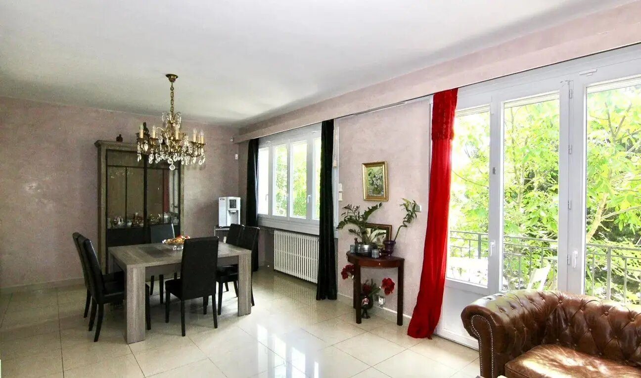 Maison à vendre, 216m², Vénissieux