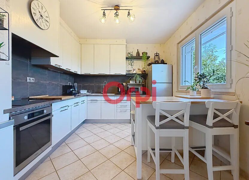 Maison à vendre, 143m², Mariol