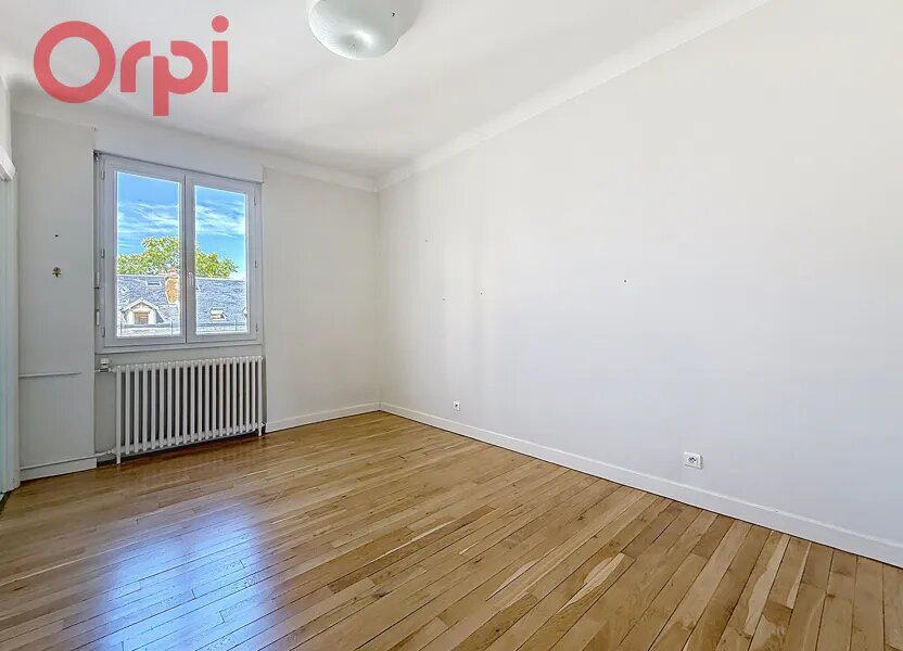 Appartement à vendre, 105m², Vichy
