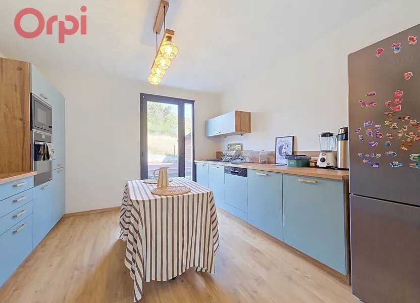 Maison à vendre, 85m², Saint-Yorre