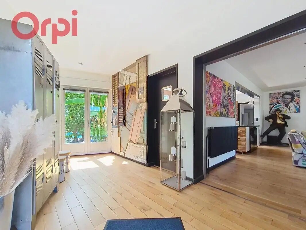 Maison à vendre, 185m², Saint-Yorre