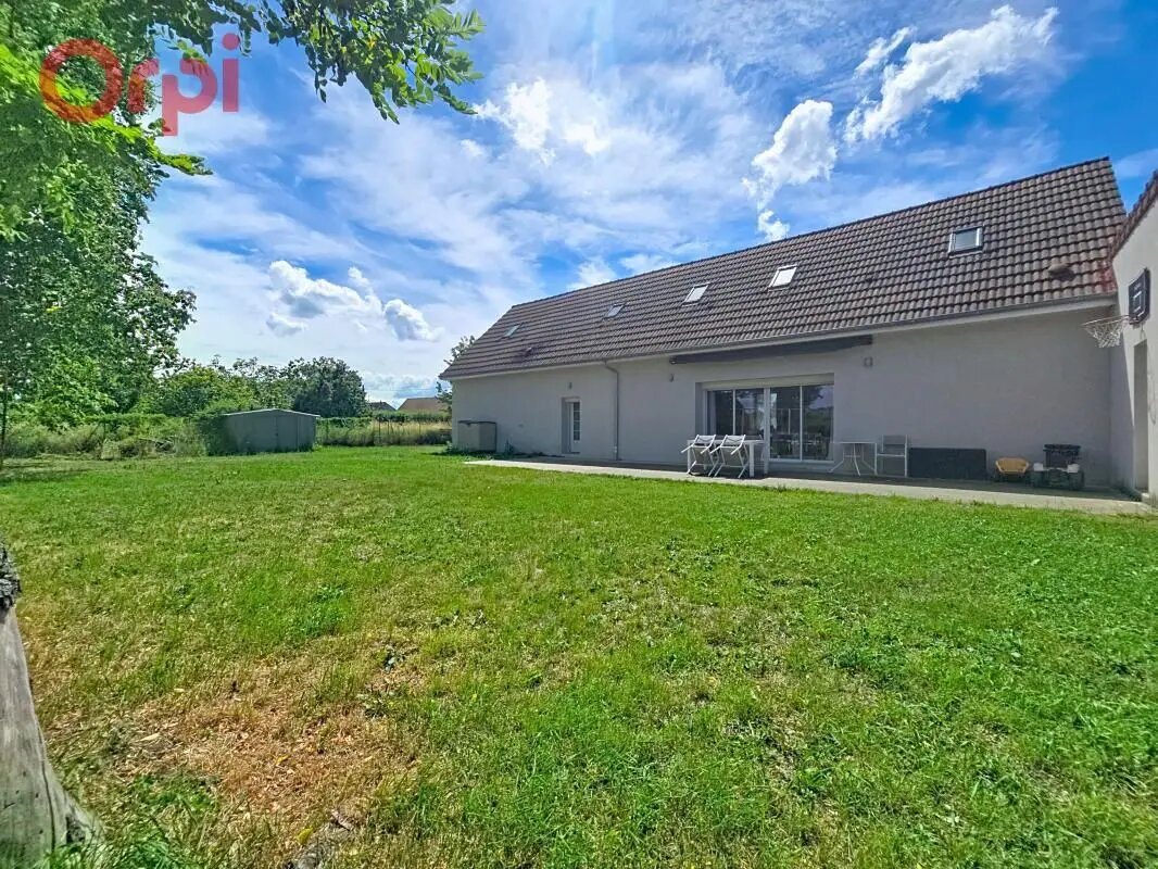 Maison à vendre, 138m², Charmeil