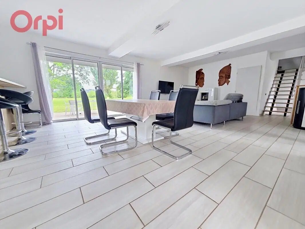 Maison à vendre, 150m², Charmeil