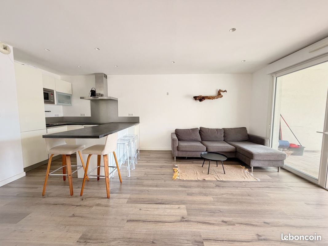 Appartement à louer, 42m², Bastia
