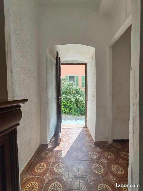 Appartement à vendre, 65m², Bastia