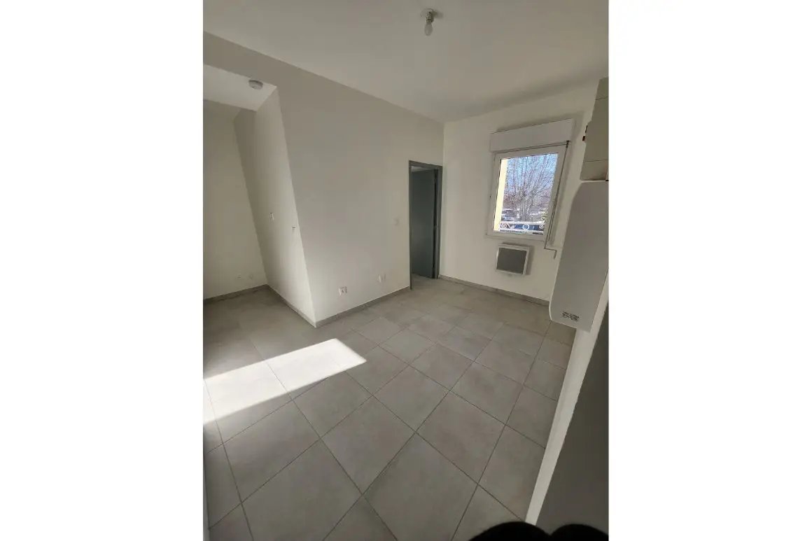 Appartement à louer, 29m², Marseille 11ème