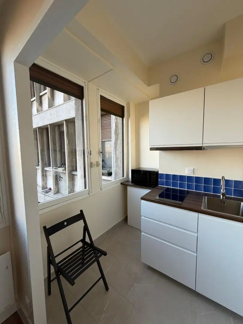 Appartement à louer, 25m², Marseille 1er