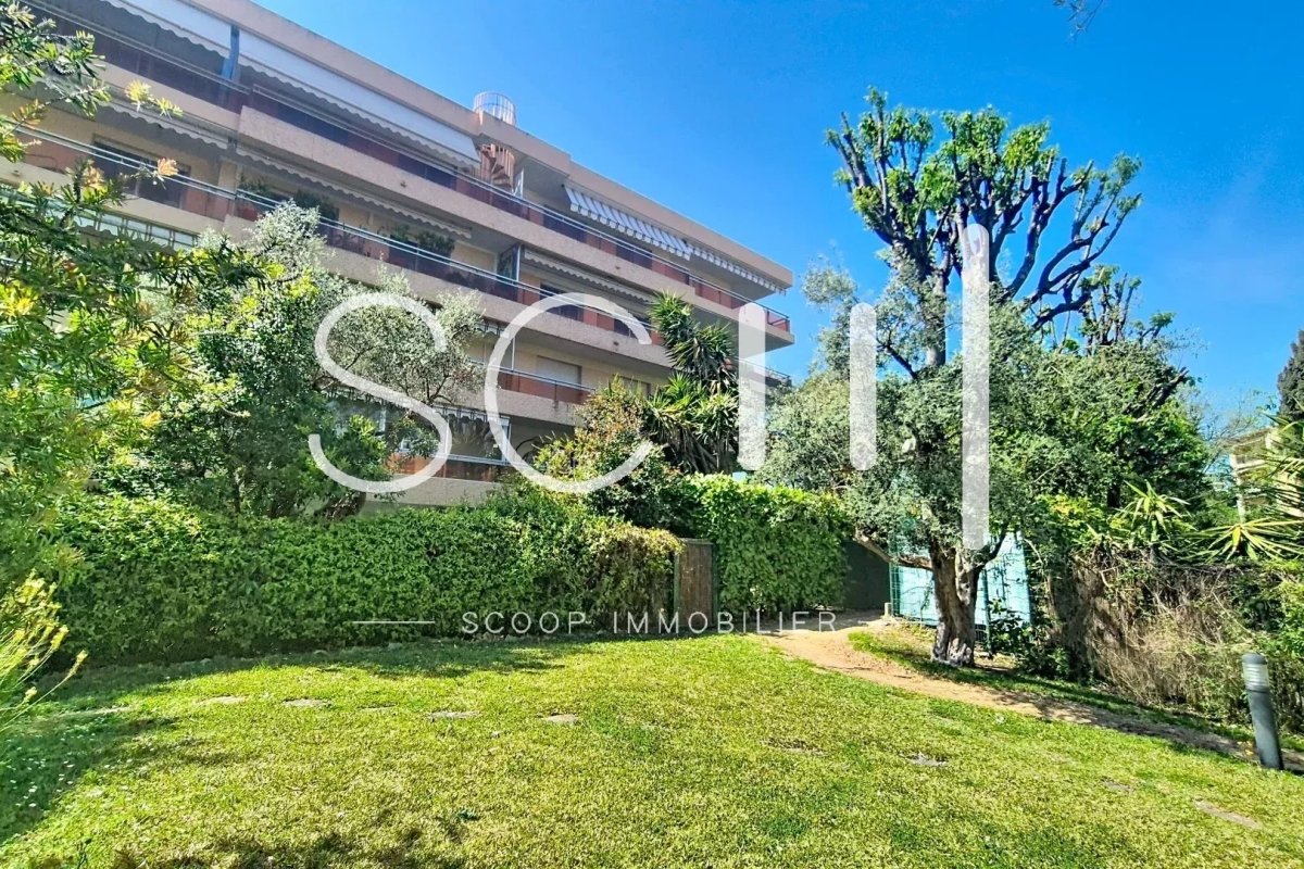 Appartement à vendre, 100m², Antibes