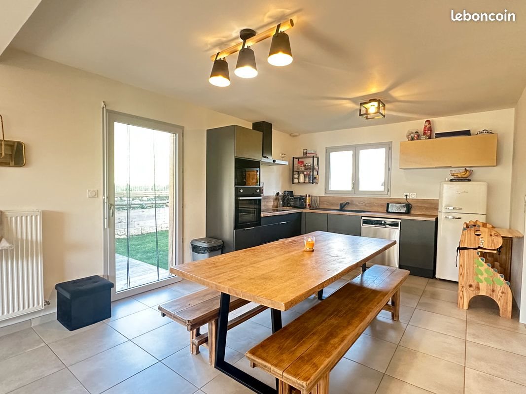 Maison à vendre, 92m², Saint-Marcellin
