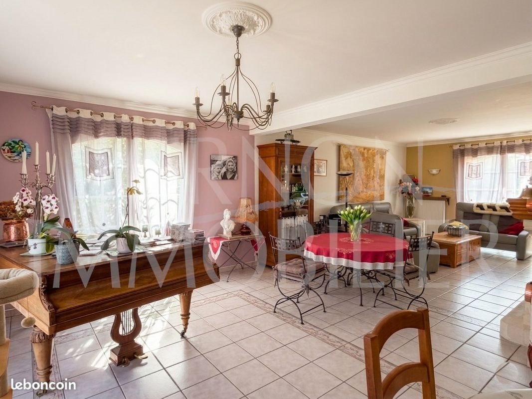 Maison à vendre, 184m², Pacy-sur-Eure