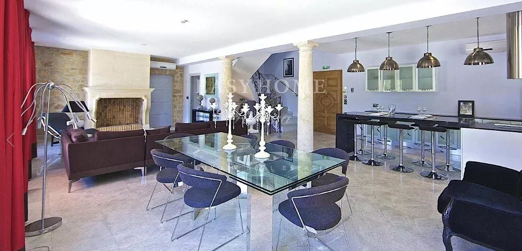 Maison à vendre, 421m², Grasse