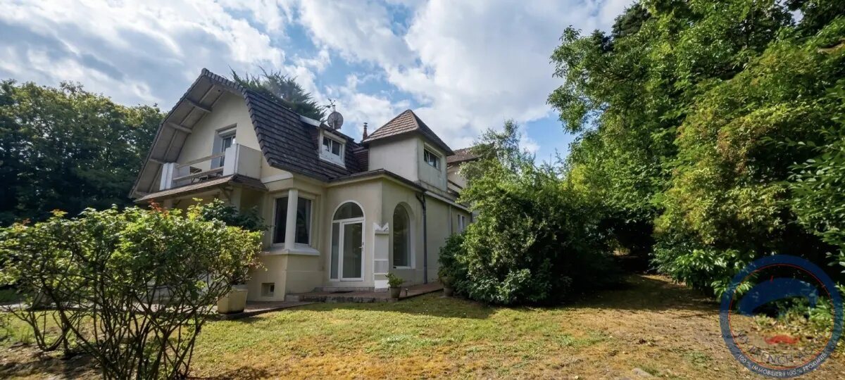 Maison à vendre, 204m², Bléré