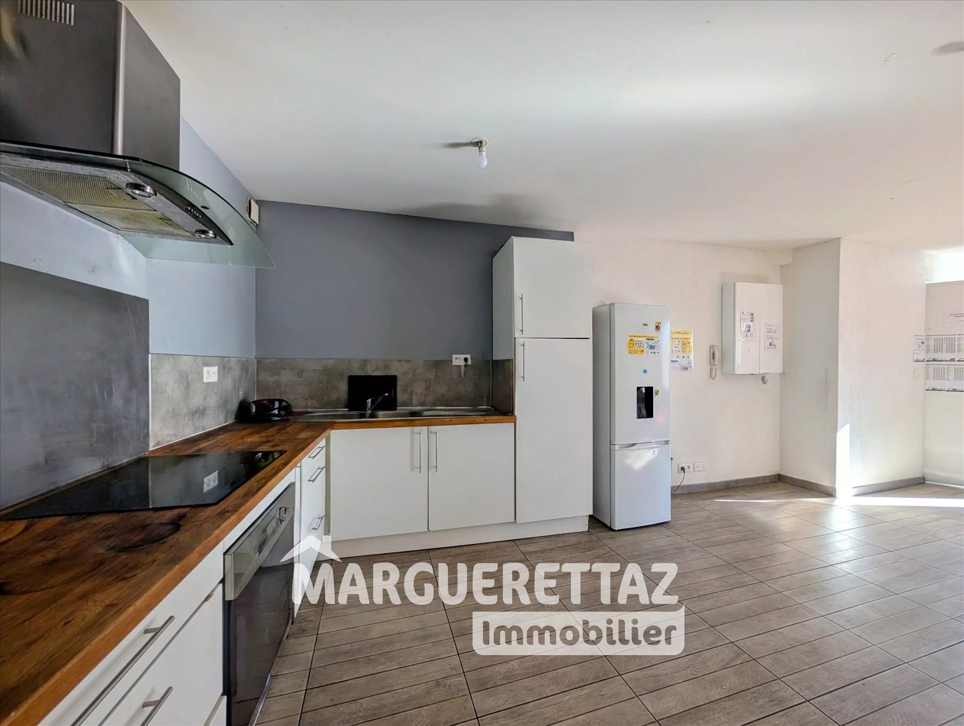 Appartement à vendre, 68m², Saint-Jeoire