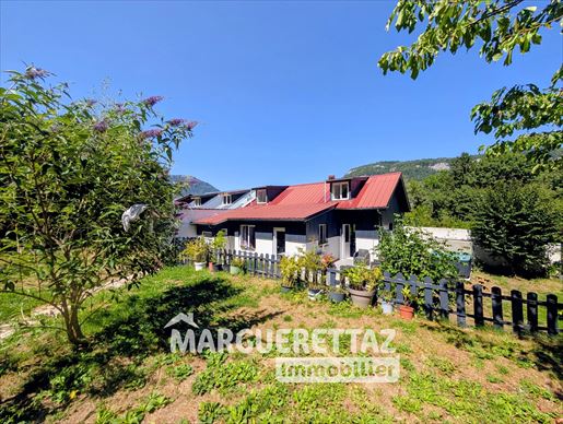 Maison 4 pièces 90 m² · à Saint-Jeoire · 90 m² · 287 000 €