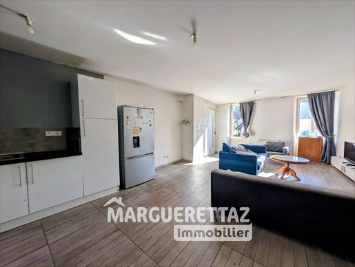 3 pièces 71 m² · à Saint-Jeoire · 71 m² · 221 000 €
