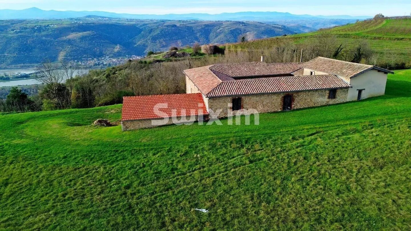 Maison à vendre, 820m², Serves-sur-Rhône