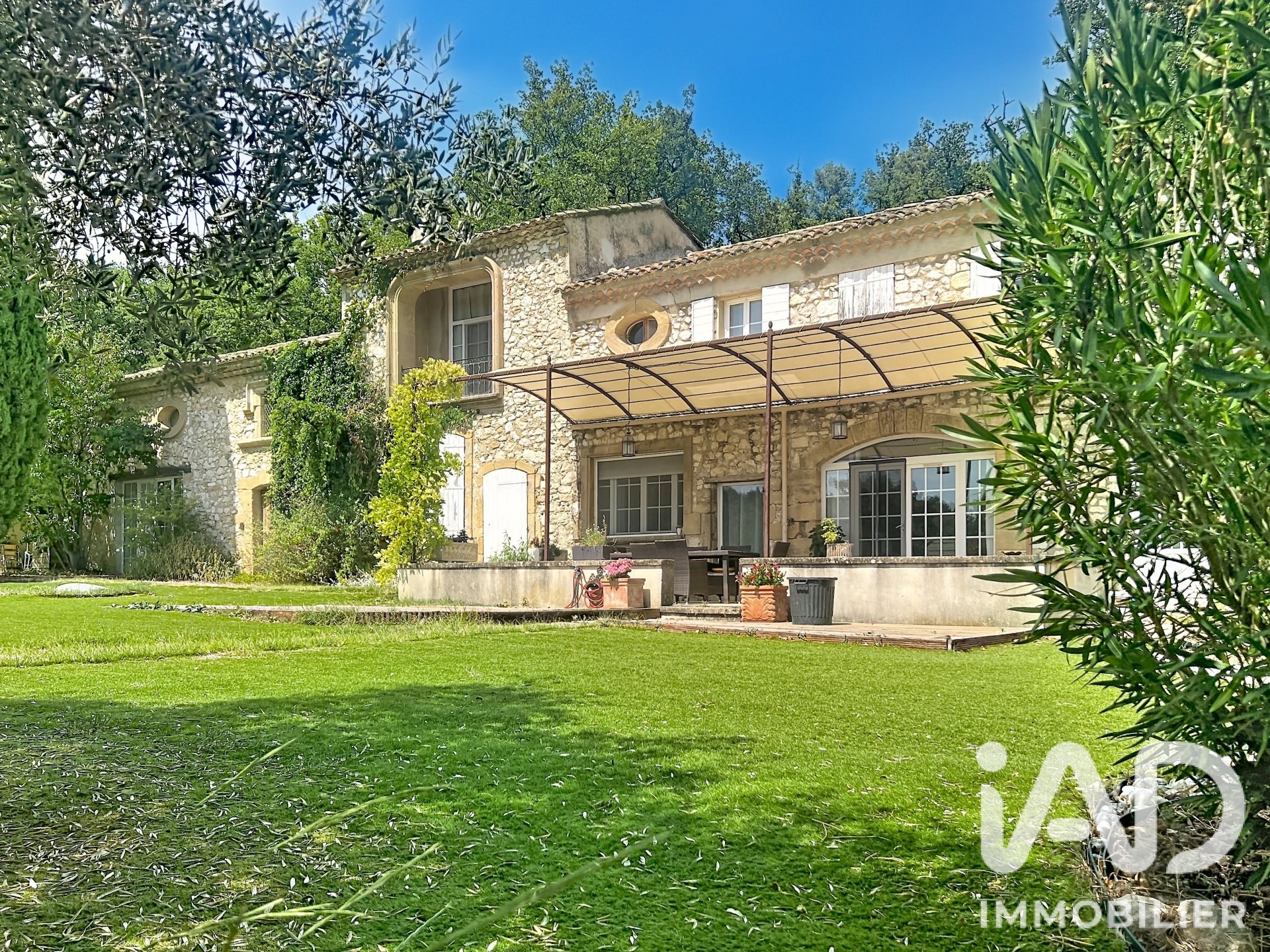 Maison à vendre, 370m², Cadenet