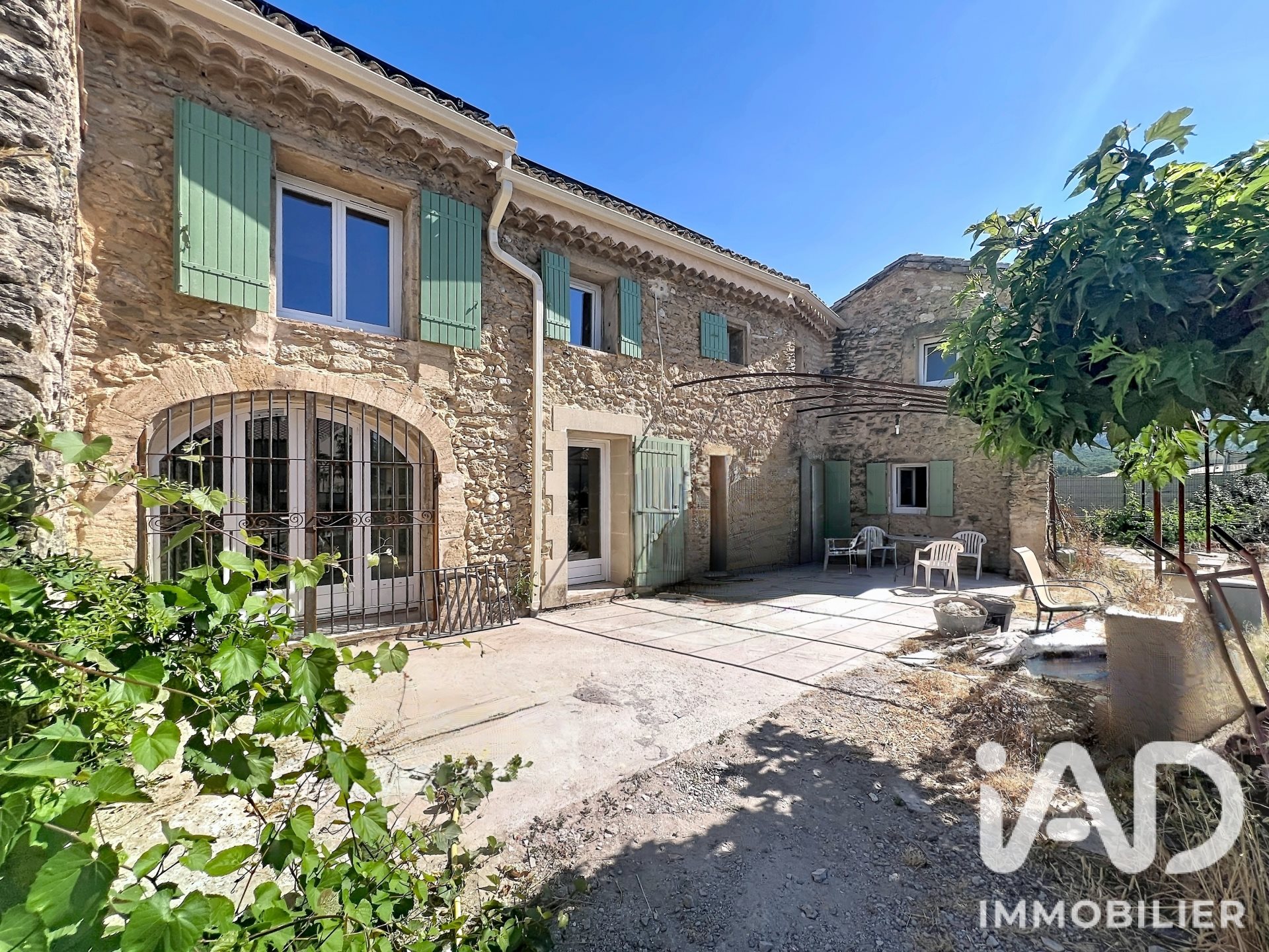 Maison à louer, 200m², Cheval-Blanc