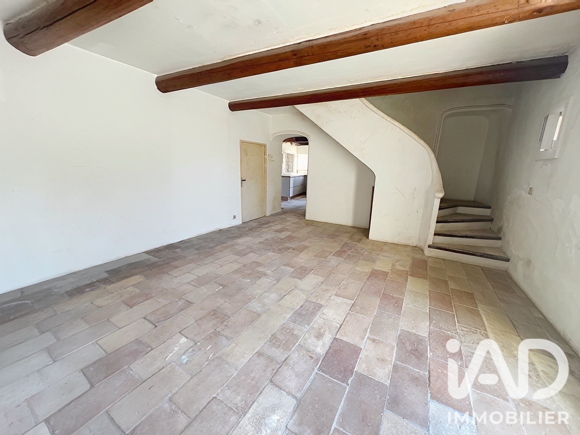 Maison à louer, 200m², Cheval-Blanc
