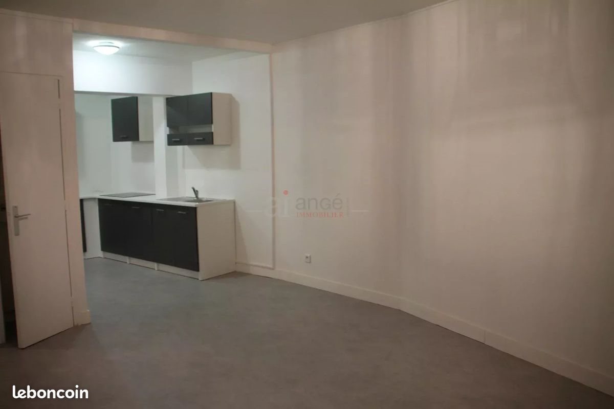 Appartement à vendre, 79m², Pont-de-Chéruy