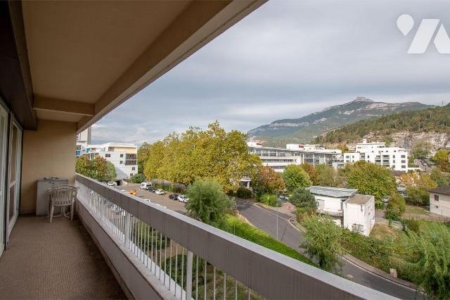 Appartement à vendre, 77m², Chambéry