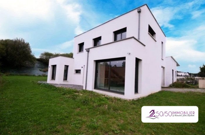 Maison à vendre, 125m², Landivisiau