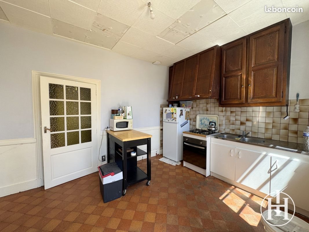 Maison à vendre, 120m², Saint-Amand-Montrond