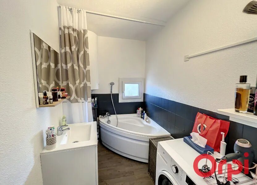 Appartement à louer, 65m², Roquebrune-sur-Argens