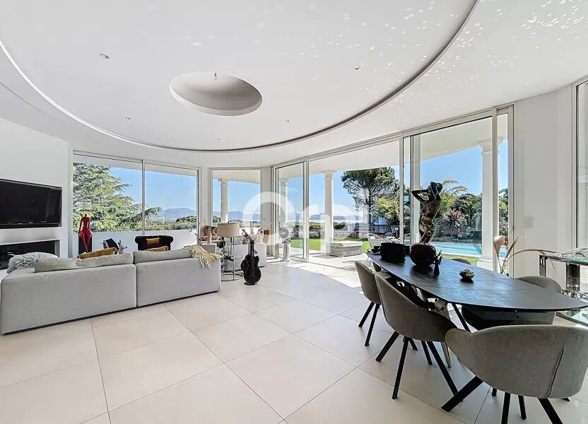 Maison à vendre, 430m², Fréjus