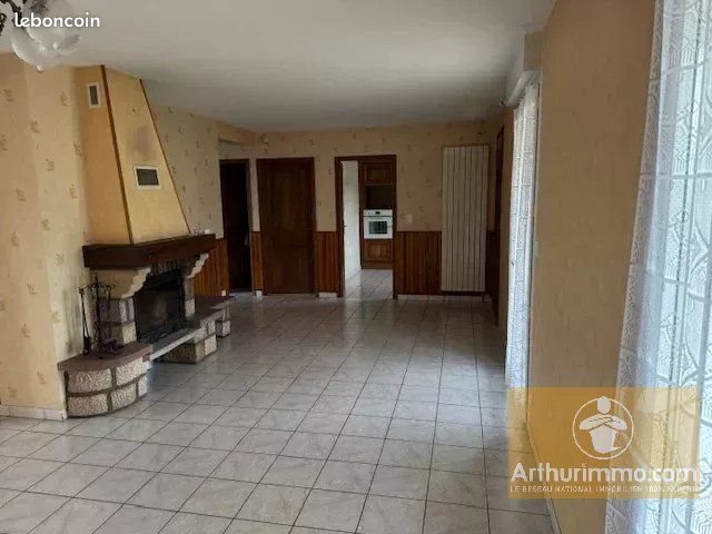 Maison à vendre, 140m², Montrozier