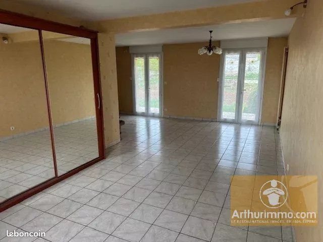 Maison à vendre, 140m², Montrozier