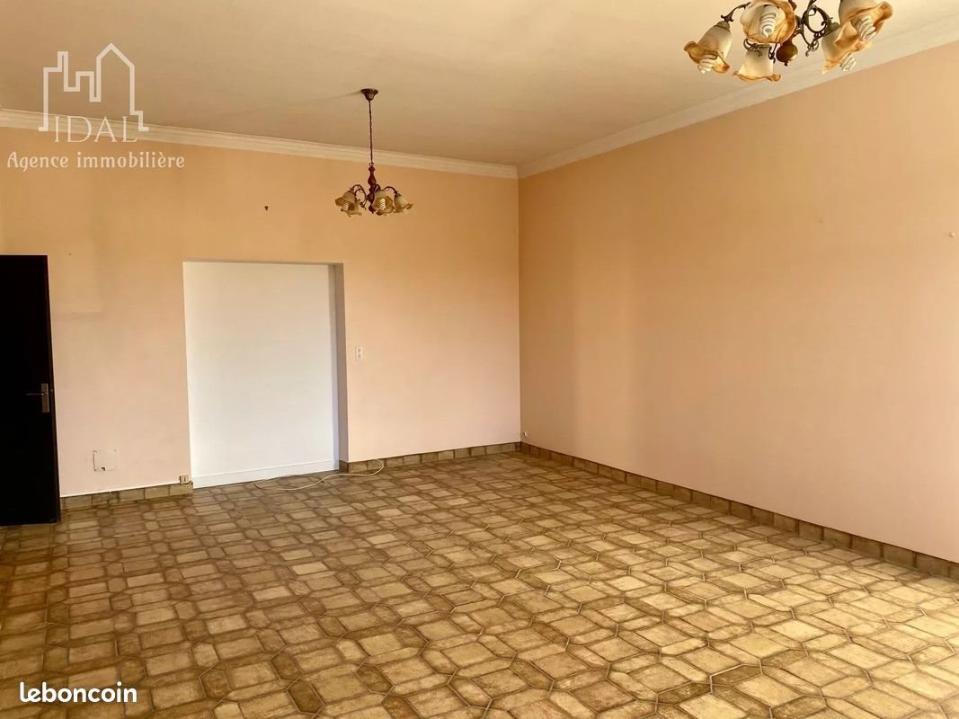 Appartement à louer, 87m², Lapanouse