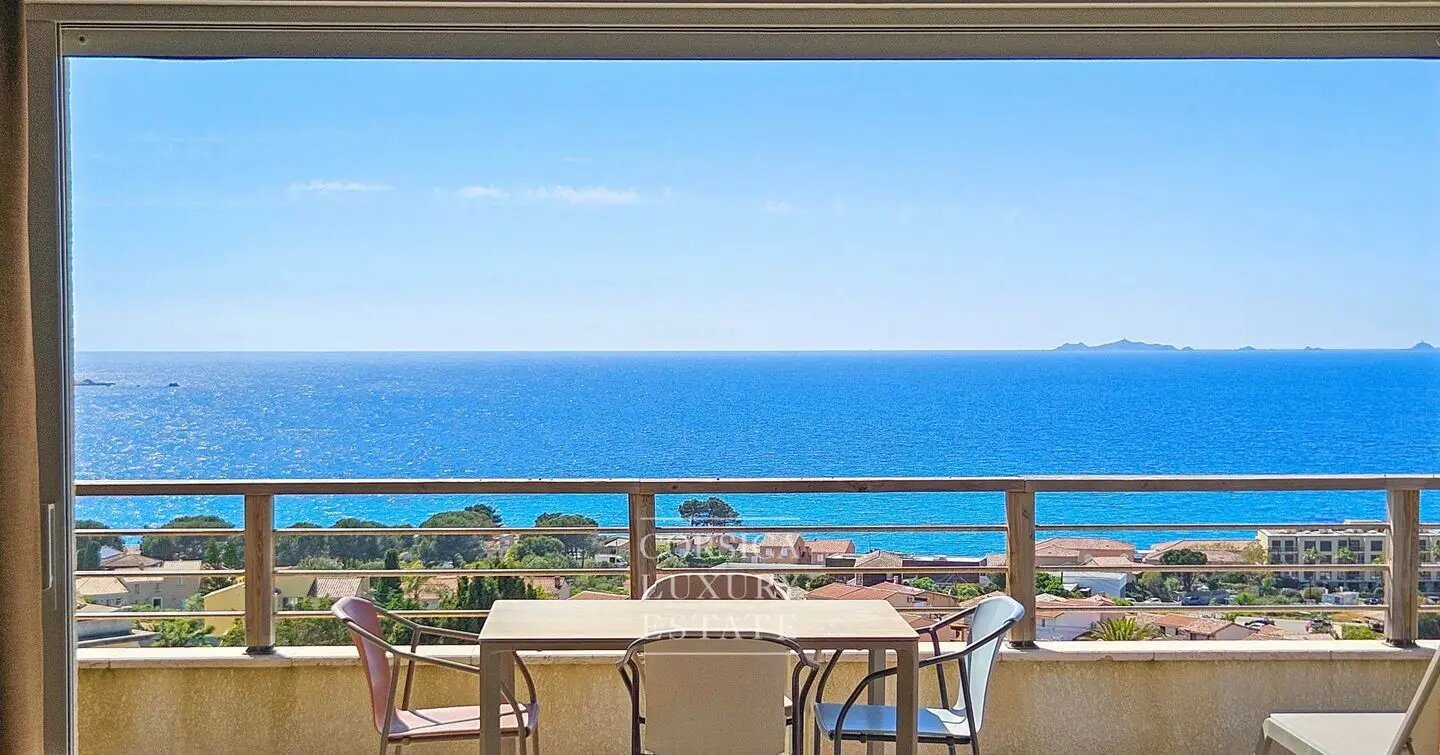 Appartement à vendre, 73m², Albitreccia