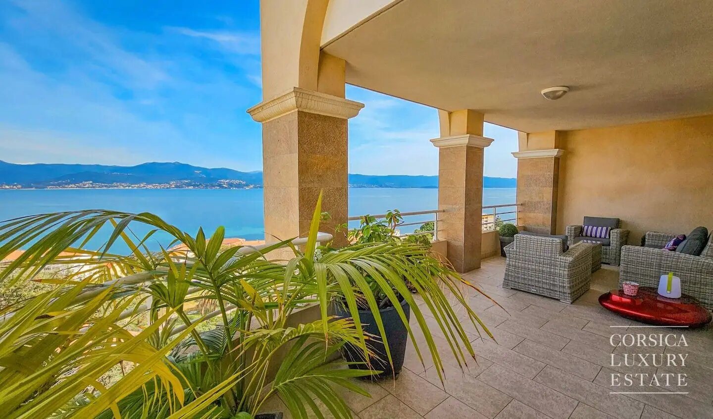 Appartement à vendre, 238m², Ajaccio