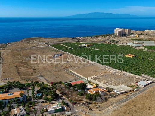 Adeje (Tenerife) photo 2