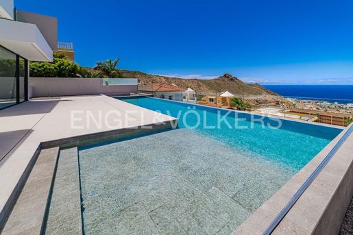 Adeje (Tenerife) photo 2