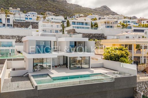 Adeje (Tenerife) photo 3