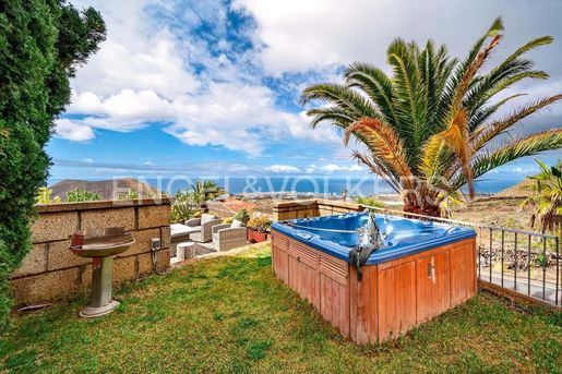 Arona (Tenerife) photo 2