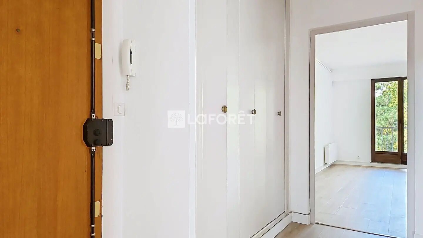 Appartement à louer, 47m², Montmorency