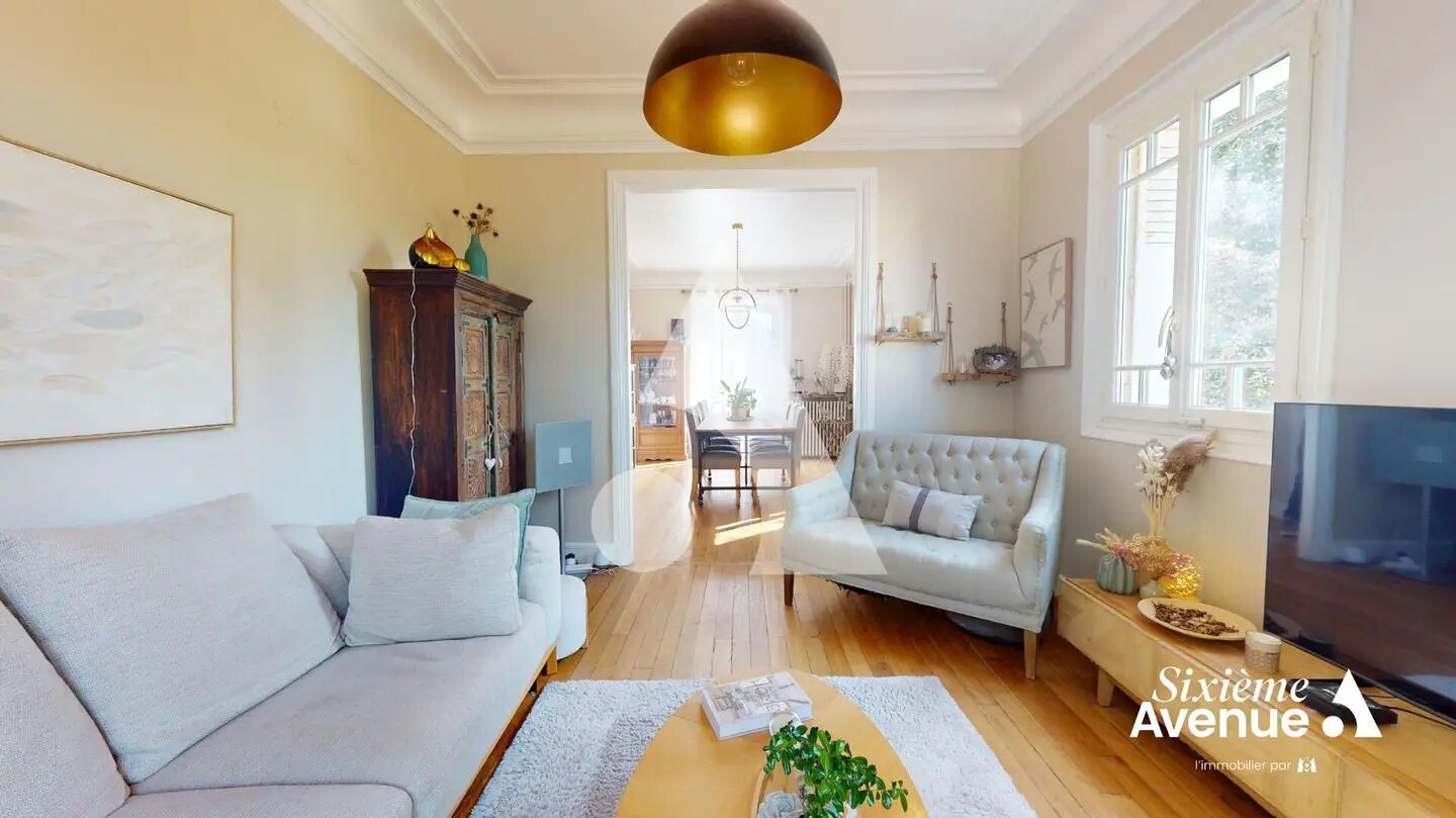 Maison à vendre, 188m², Lardy